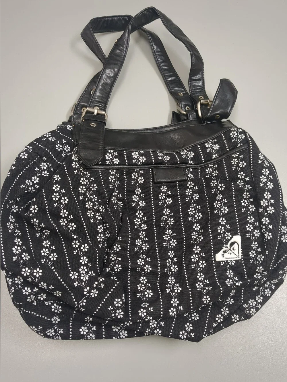 Vintage Y2K Roxy Shoulder Bag Black Floral Flower Canvas Purse